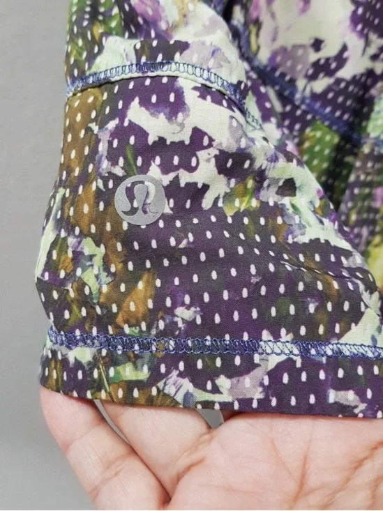 💜💚Cute Lululemon Floral Pleated Skirt/ Skort - Picture 5 of 9